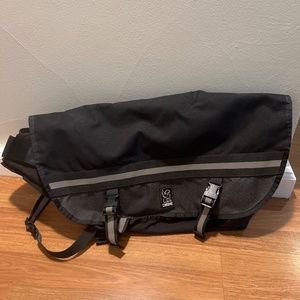 CHROME Messenger Bag - Night edition